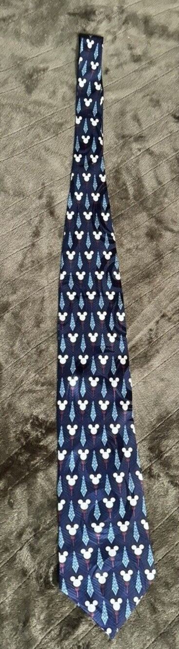 Disney Store Mickey Mouse Golf EPCOT Silk Classic Tie Necktie Blue NWT